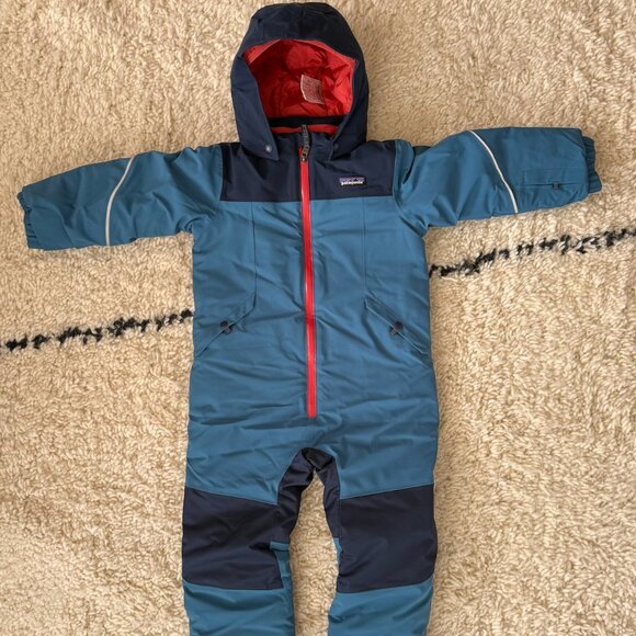 [SOLD] Patagonia Baby Snow Pile One-Piece -  4T - EXCELLENT Condition. - Picture 4 of 12